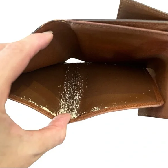 Louis Vuitton Authentic Vintage brown and Gold Monogram Tri-fold Wallet - Picture 17 of 17